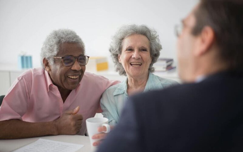 Alternativas a asilos de ancianos en Ecuador para  Costa Rica